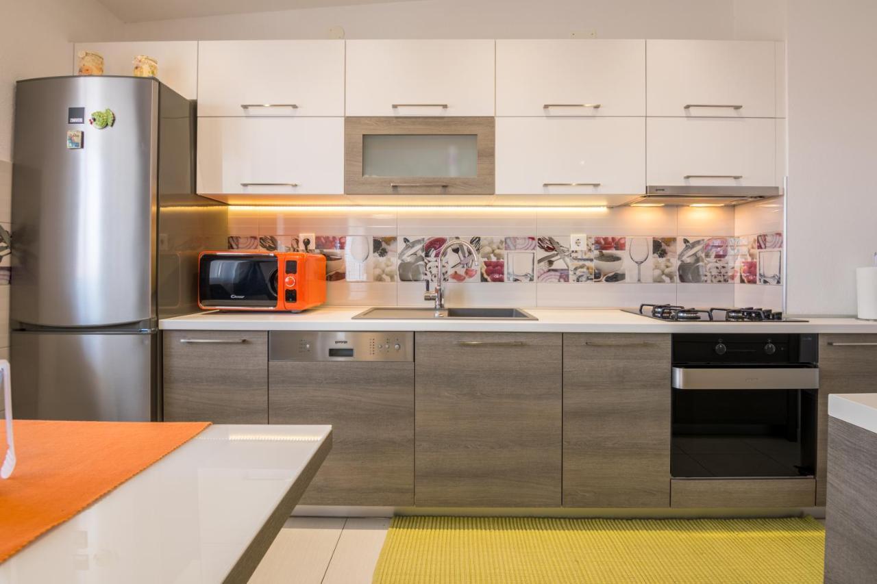 شقة Apartman Petra ماكارسكا المظهر الخارجي الصورة