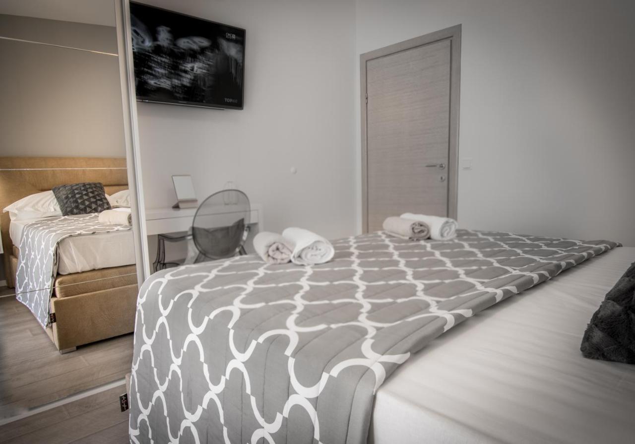 شقة Apartman Petra ماكارسكا المظهر الخارجي الصورة