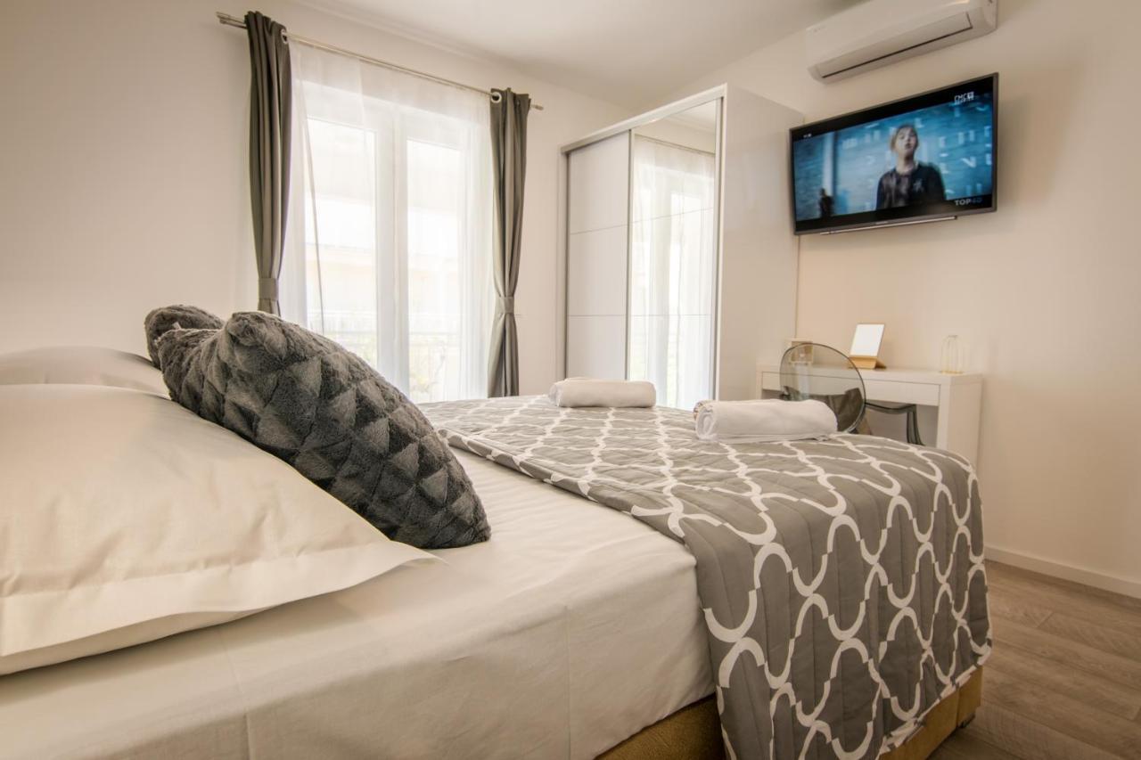 شقة Apartman Petra ماكارسكا المظهر الخارجي الصورة