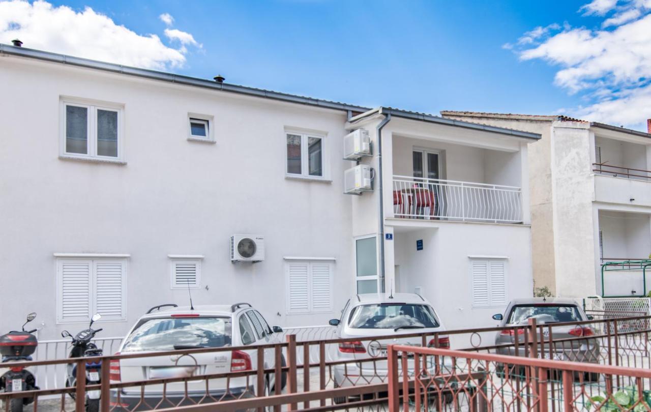 شقة Apartman Petra ماكارسكا المظهر الخارجي الصورة